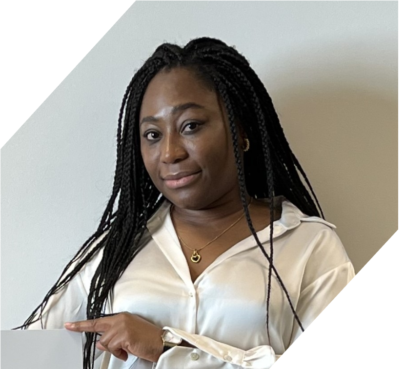 Emilie Ngono, spécialiste en supply-chain et systèmes d’information